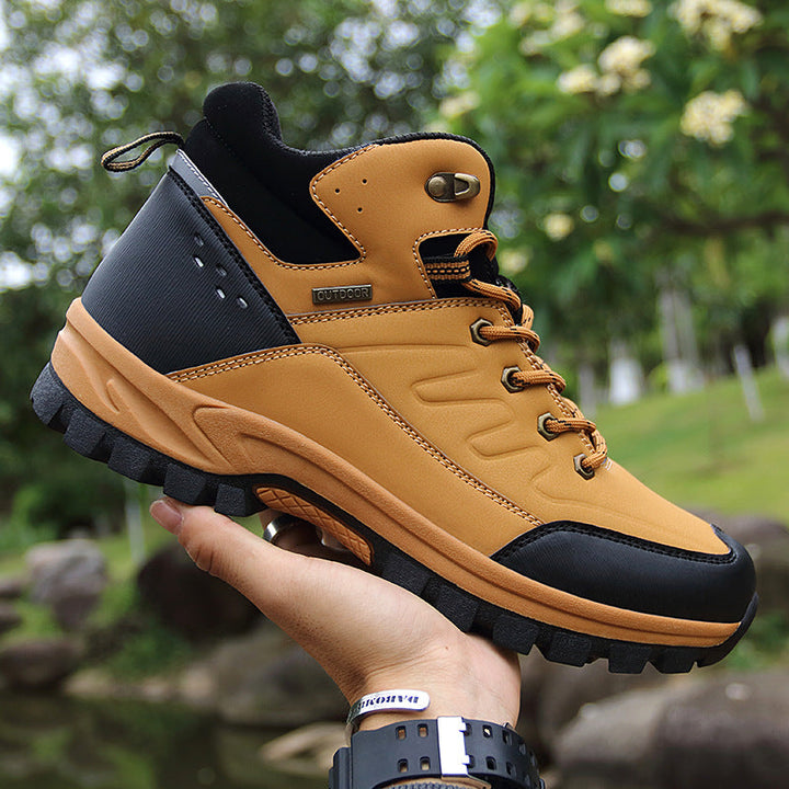 Experience the Great Outdoors with Our Men's High-Top Outdoor Hiking Boots